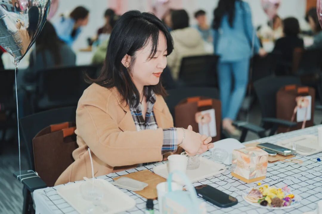 春風(fēng)如你 熠熠芳華∣祝全體女同胞節(jié)日快樂！